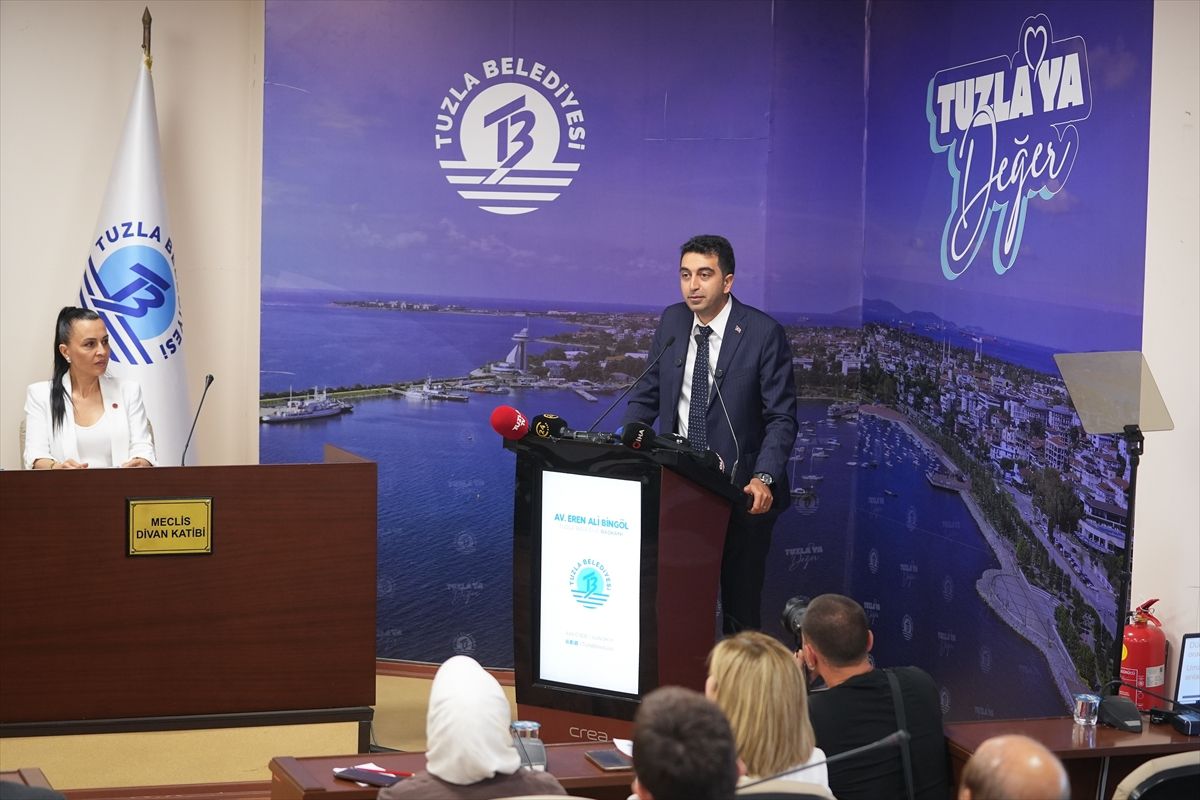 Tuzla\'da İmar Krizi: 30 Bin Kişi Mağdur Olacak