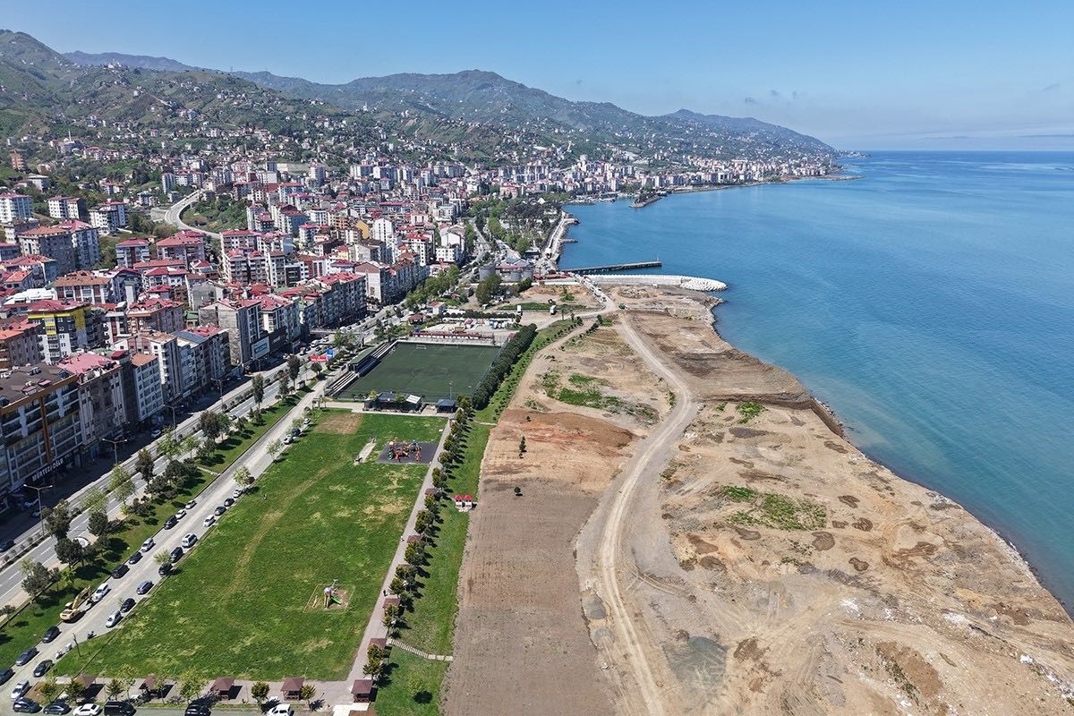 Akçaabat\'ta Yeni Bisiklet ve Yürüyüş Yolu Projesi