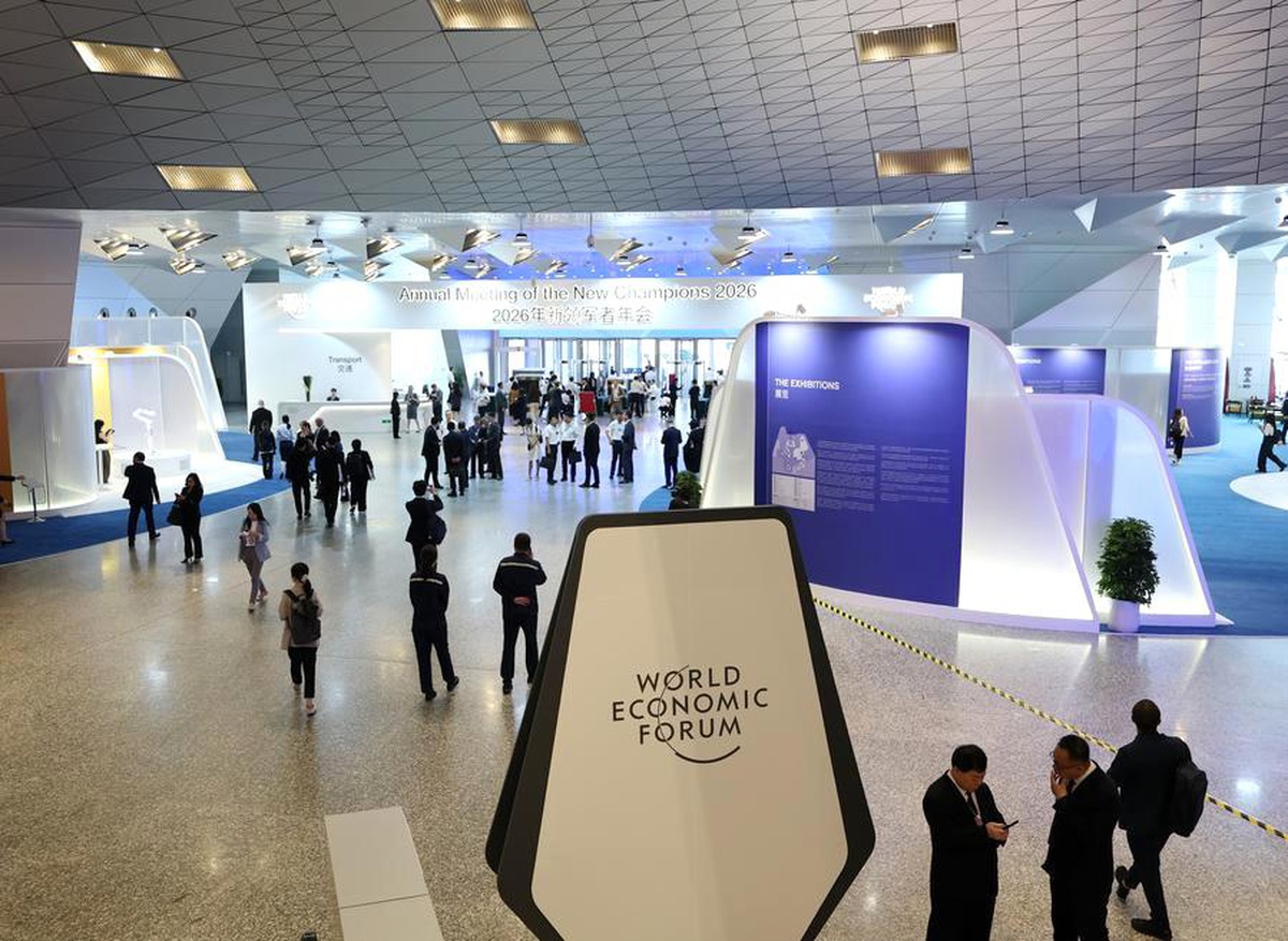 Yaz Davos\'u Dalian\'da Başladı