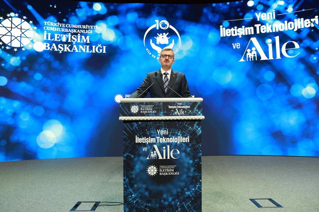 Aile Değerlerine Vurgu