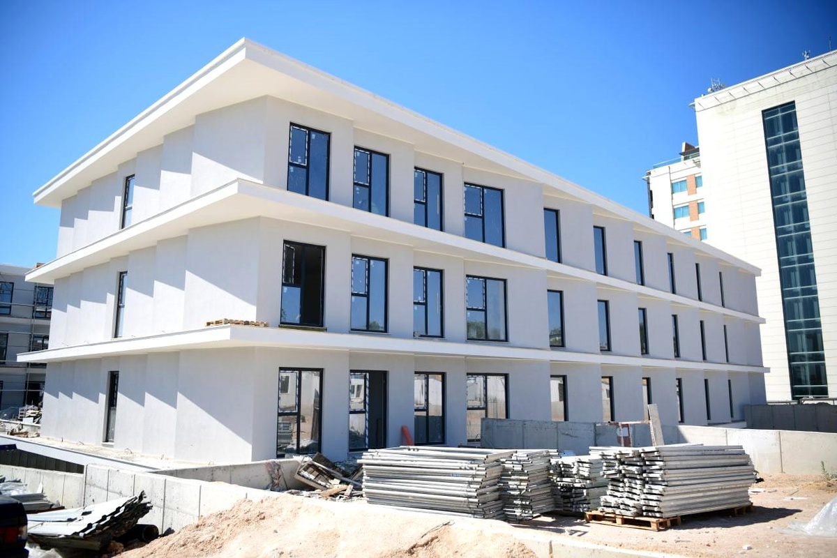 Çayırova\'da spor lisesi kompleksi yükseliyor