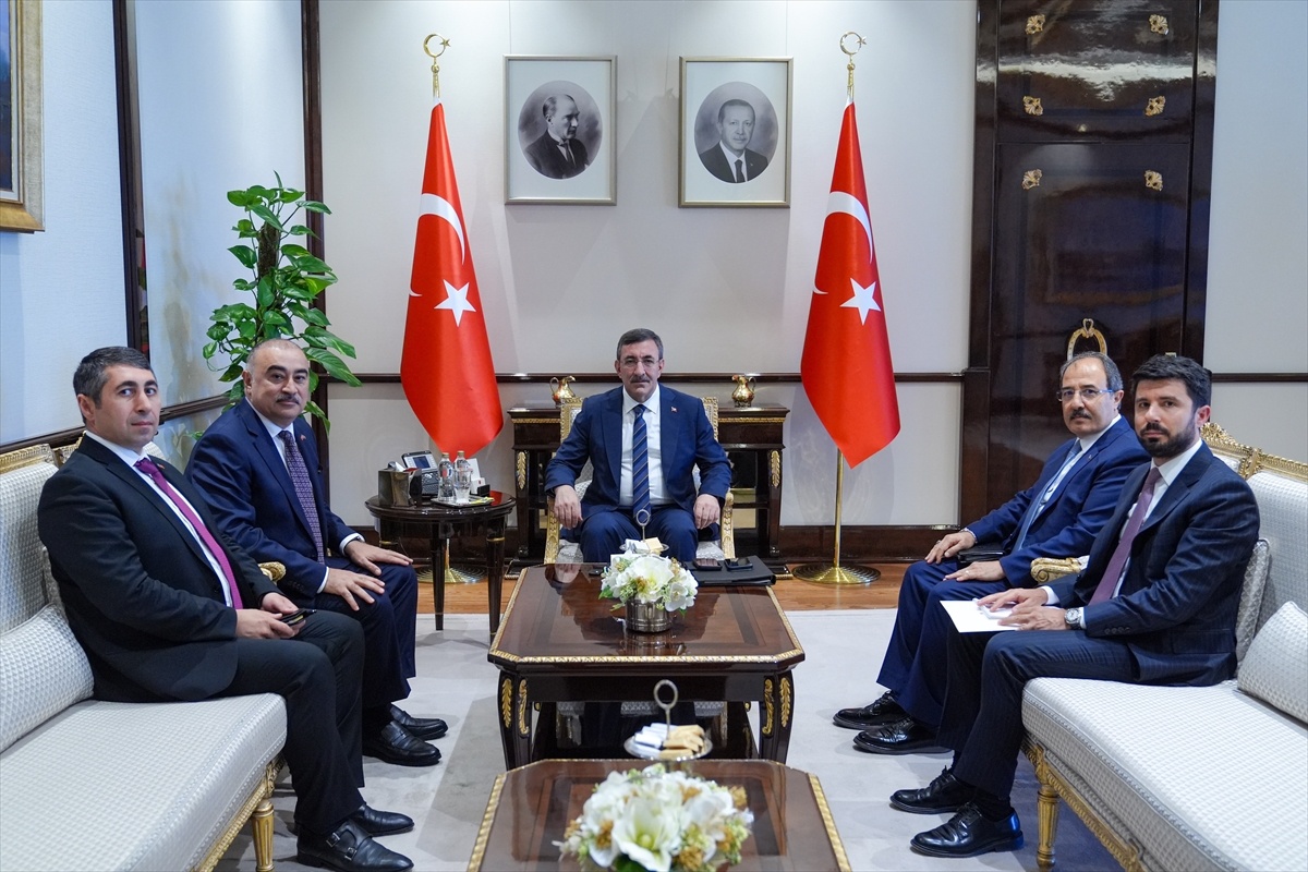 Cevdet Yılmaz\'dan Memmedov\'a Veda