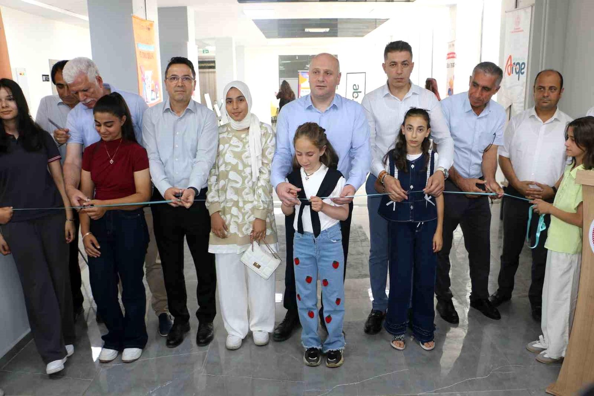 Diyarbakır\'da Dilin Zenginlikleri Projesi Ödülleri