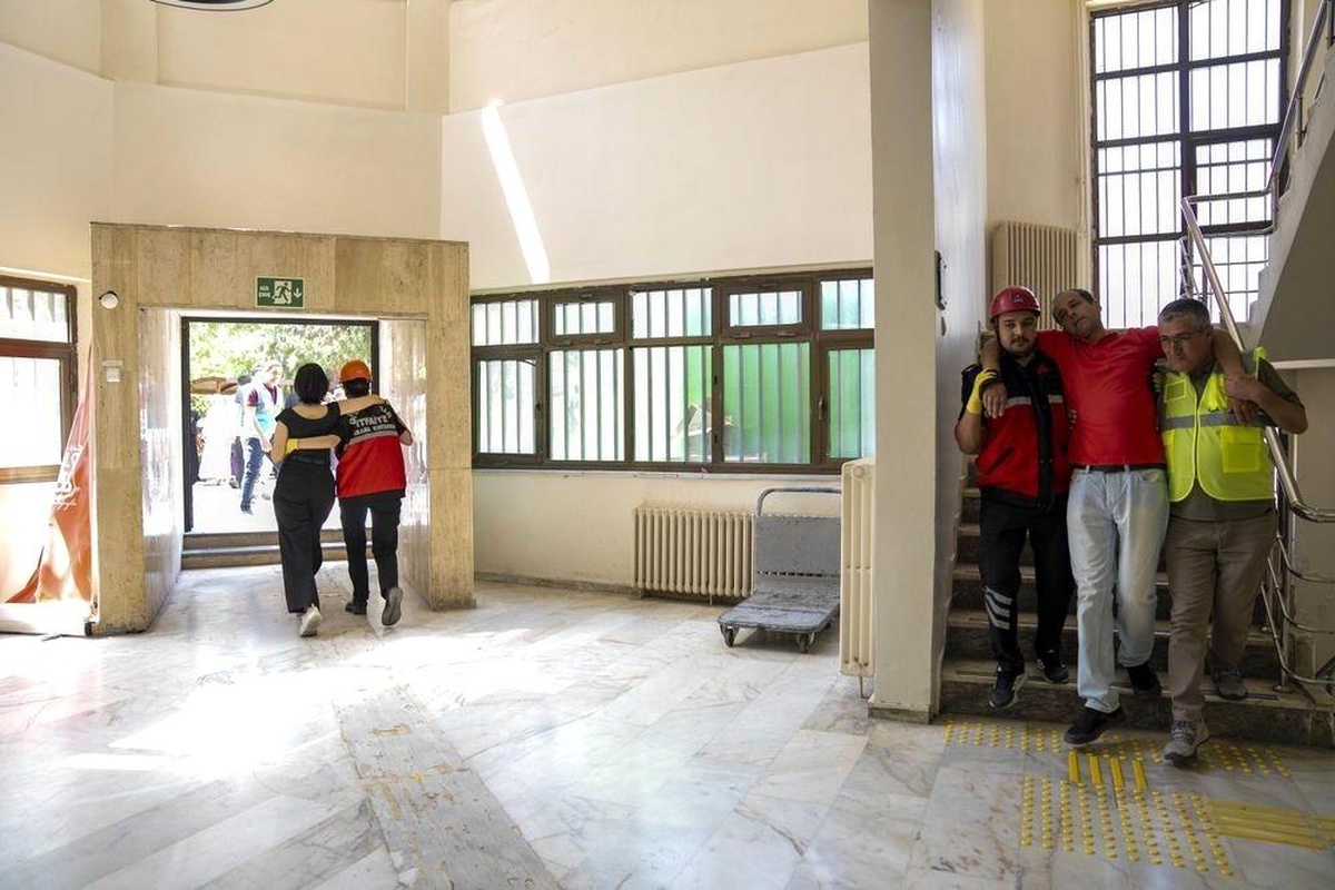 Diyarbakır\'da deprem ve yangın tatbikatı