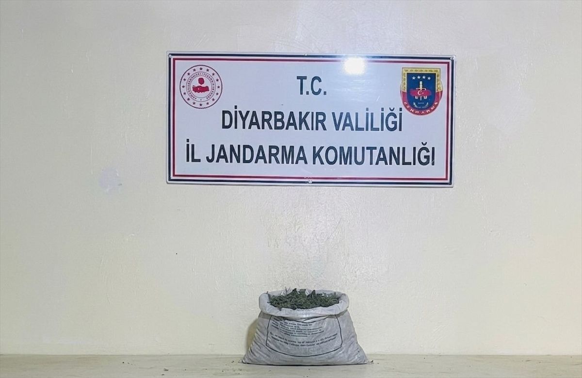 Diyarbakır\'da Uyuşturucu Operasyonu