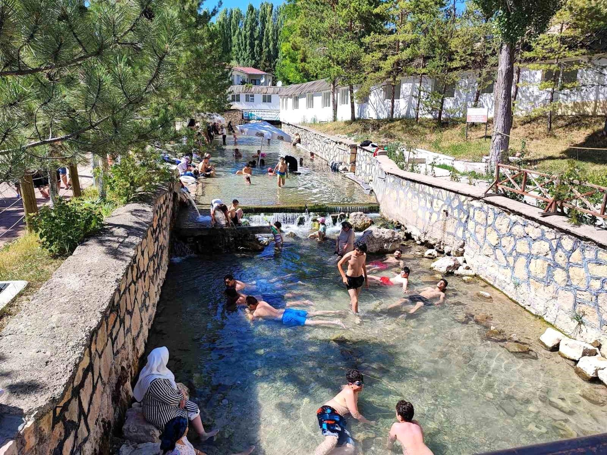 Kangal Balıklıgöl Tabiat Parkı\'nda Yetki Devri
