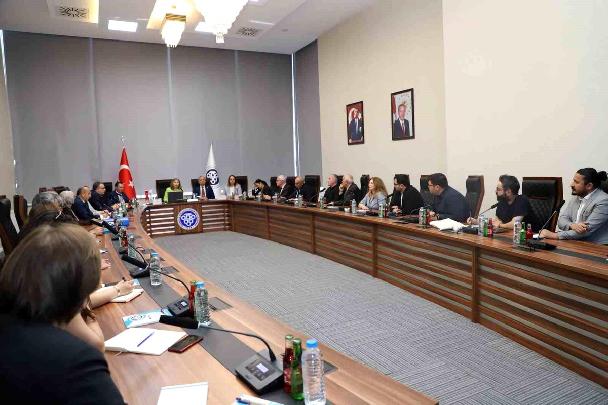 EBYÜ\'de Akreditasyon Süreci Tamamlandı