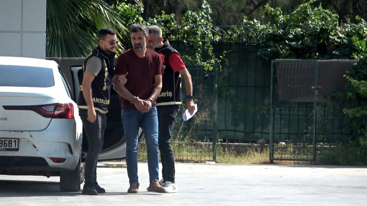 Eski Eşini Boğarak Öldüren Sanık Mahkeme Önünde