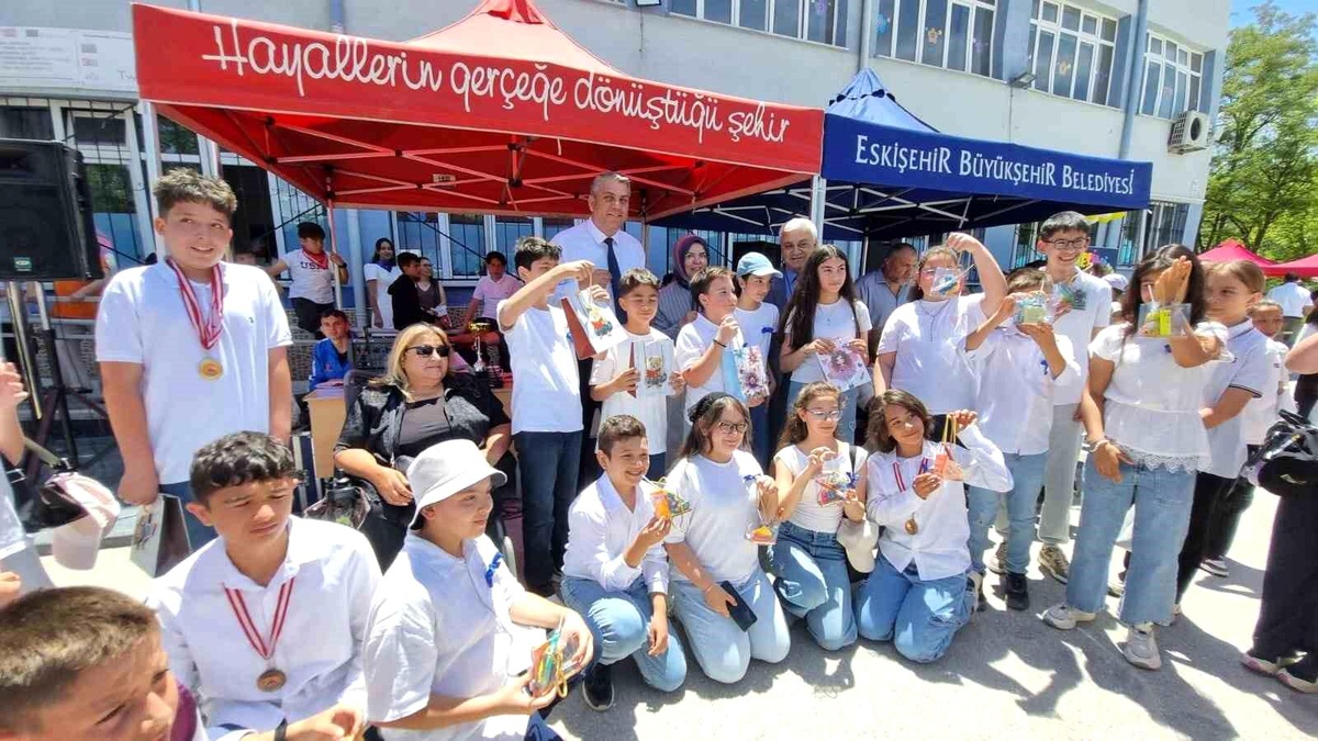 Mavi Kapak Kampanyası\'na Destek