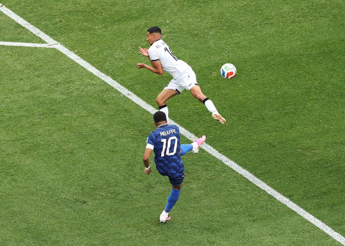 Fransa, Irak\'ı 3-0 Yendi!