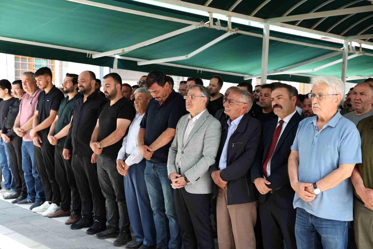 Hacılar Belediye Meclis Üyesi Tuğrul\'un acı günü