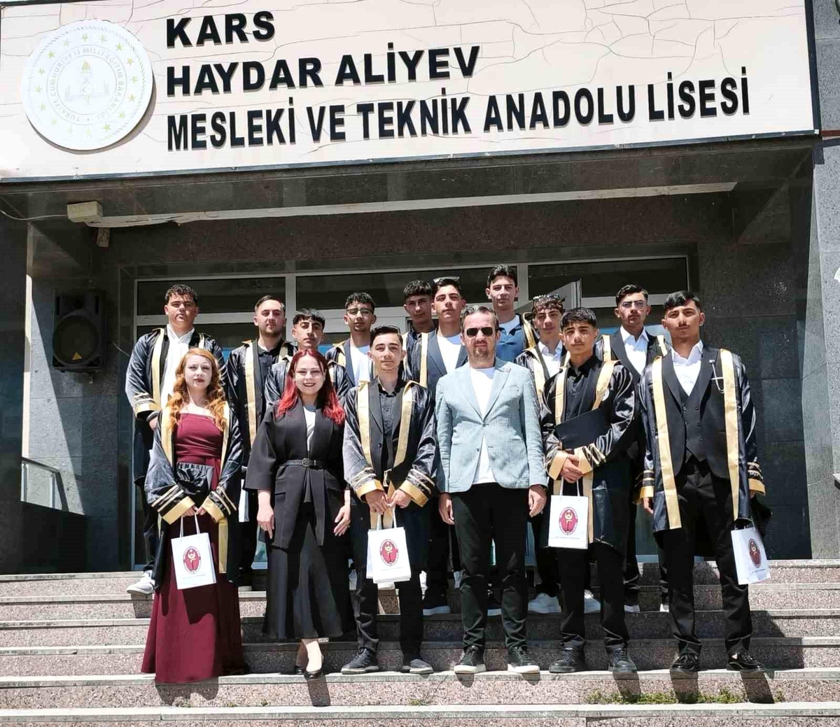 Kars\'ta Hayvancılıkta İlk Mezunlar