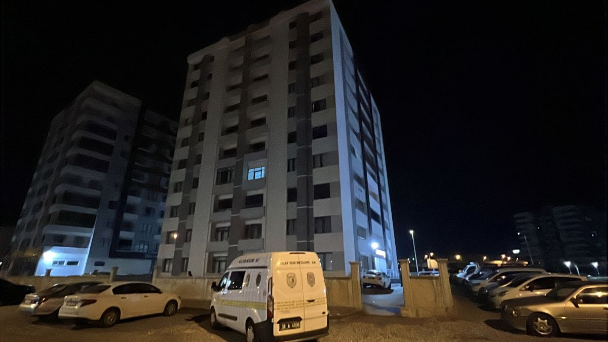 Kavgada bıçaklanan genç hayatını kaybetti