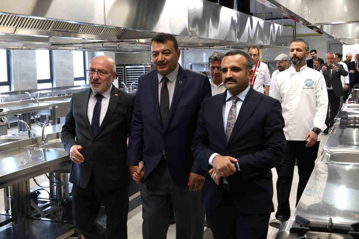 Kayseri\'de Yeni Gastronomi Merkezi Açıldı