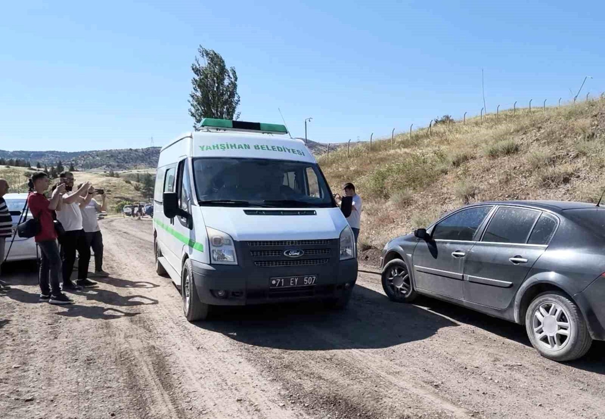 Kırıkkale\'de Patlama: 2 Çalışan Hayatını Kaybetti