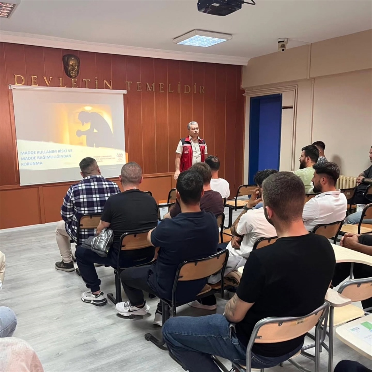 Kırklareli\'nde Madde Kullanım Riski Eğitimi