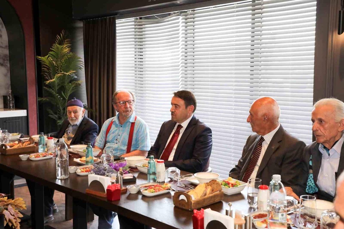 Kütahya\'da Çini Sanatı Buluşması