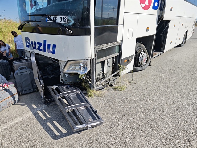 Kütahya’da Trafik Kazası: 1 Yaralı