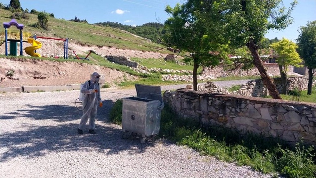 Kütahya’da Temizlik ve İlaçlama Çalışmaları Devam Ediyor