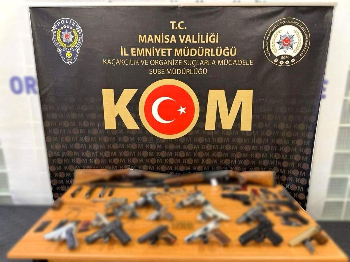 Manisa\'da Silah Ticareti Operasyonu