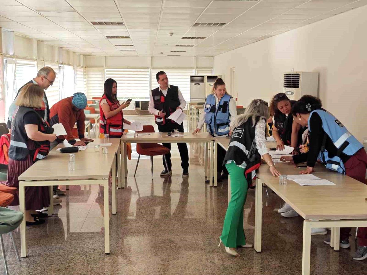 Menteşe Hastanesi Afet Tatbikatı Gerçekleştirdi