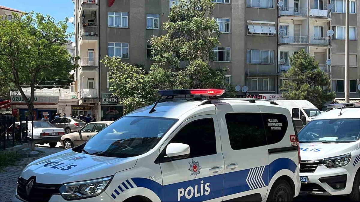 Konya\'da Bıçaklı Olay!