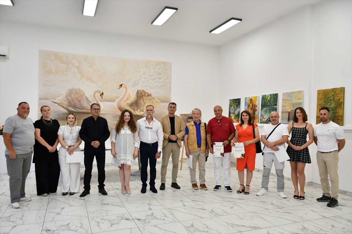 NKÜ Öğretim Üyesi ve Öğrencisi Radoviş Sanat Kolonisi\'nde