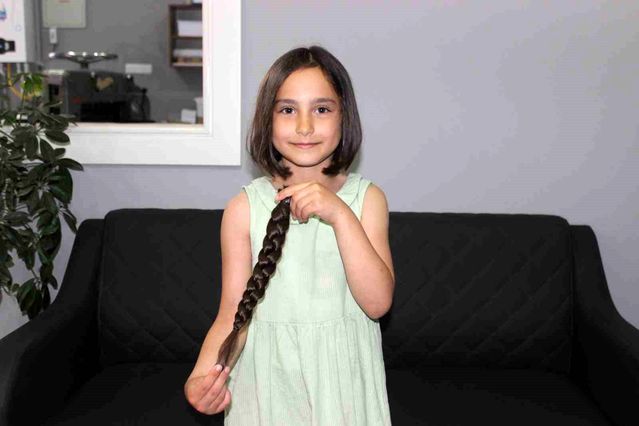 Eylülden Anlamlı Saç Bağışı