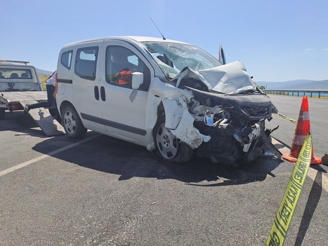 Van'da askeri araca çarpma: 1 şehit, 5 yaralı