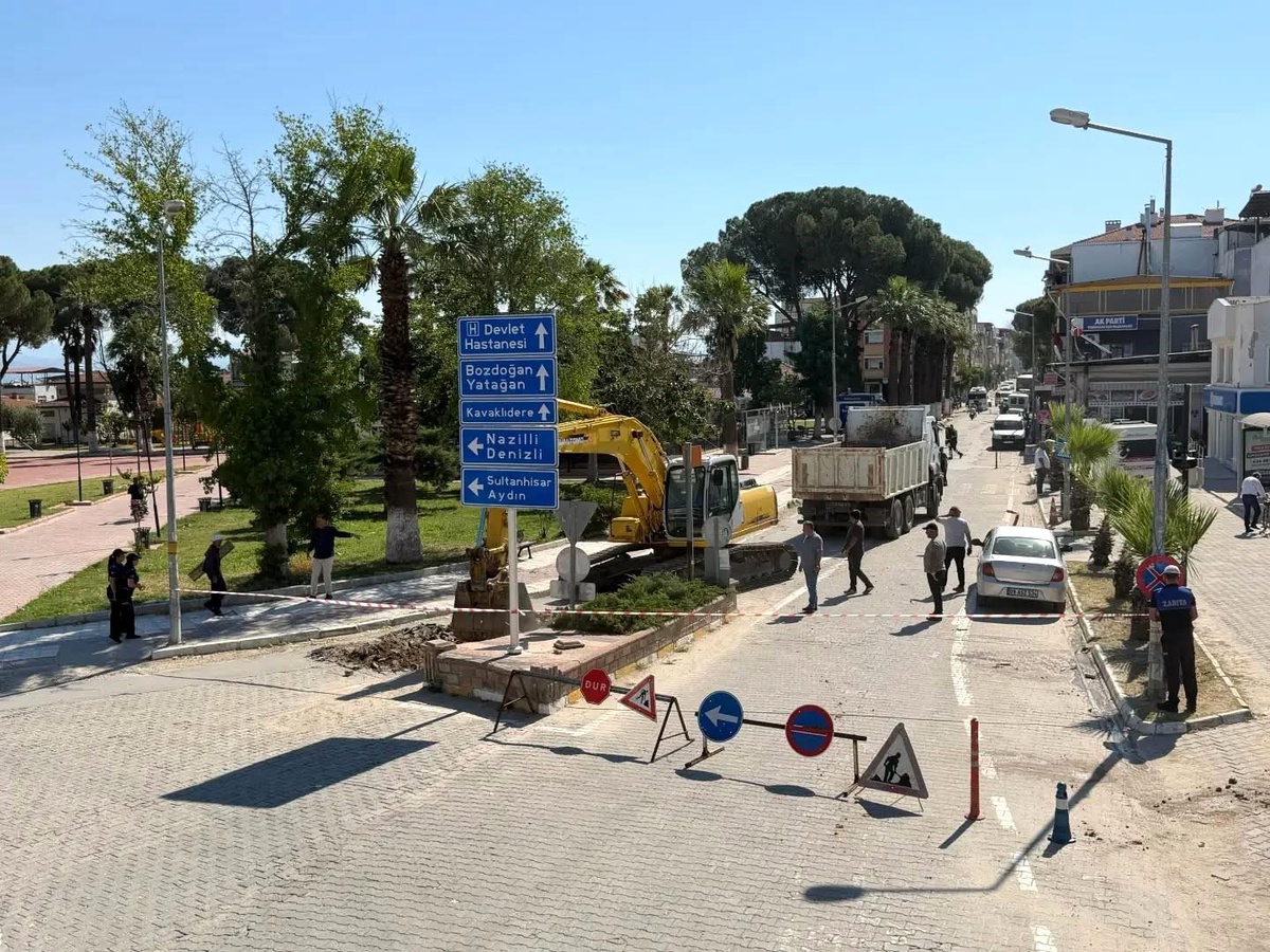 Yenipazar\'da asfalt çalışmaları sürüyor