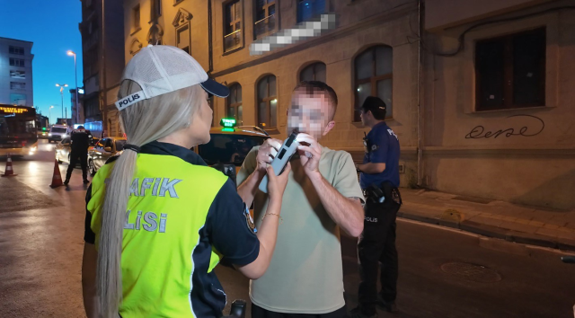 Kadıköy'de Alkollü Sürücüye Ceza