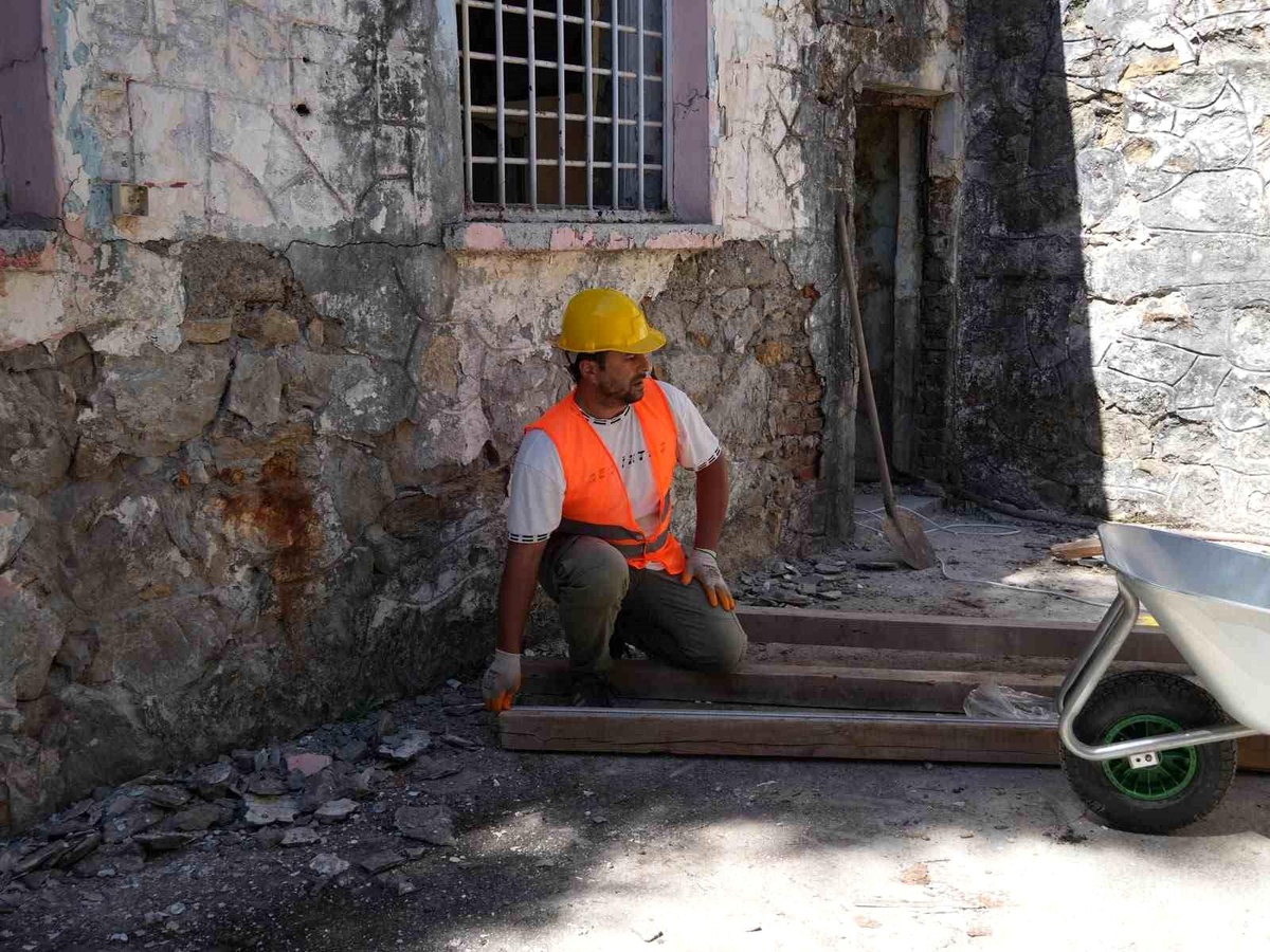 Akçakoca tarihi cezaevi kütüphaneye dönüşüyor