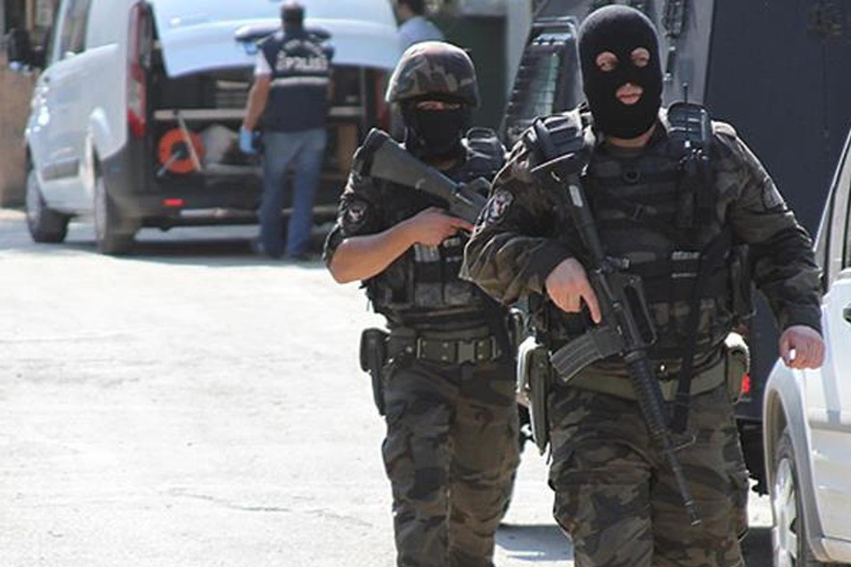 Ankara\'daki operasyondan yeni detay! Özel harekata ateş açıldı, teröristler etkisiz hale getirildi