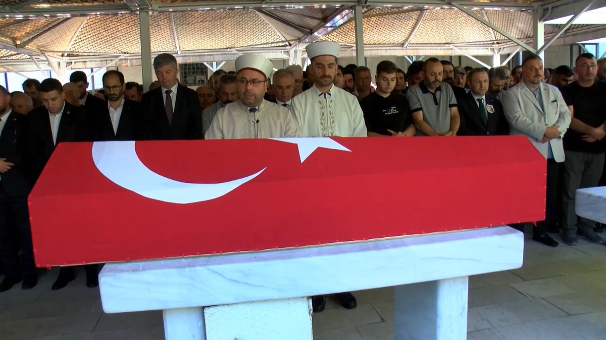 Ankara\'da Otobüs Kazasında Asker Hayatını Kaybetti