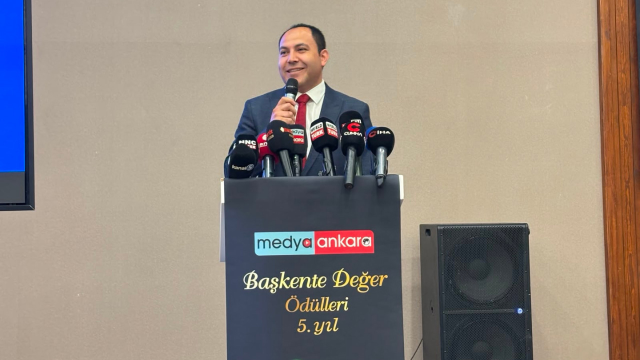 Başkente Değer Ödülleri sahiplerini buldu! Fuat Oktay, Erdal Beşikçioğlu...