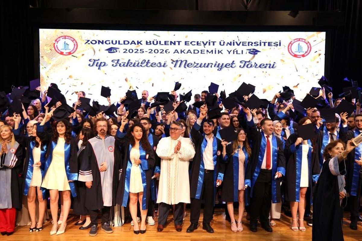 BEUN Tıp Fakültesi mezuniyet töreni