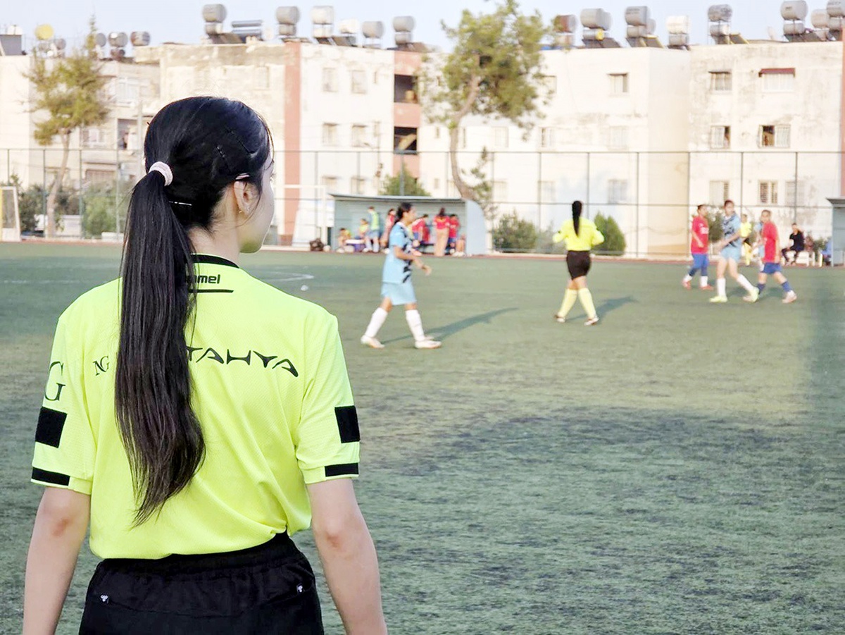 Mersin\'de Kadın Hakem ve Gözlemci Dikkat Çekti