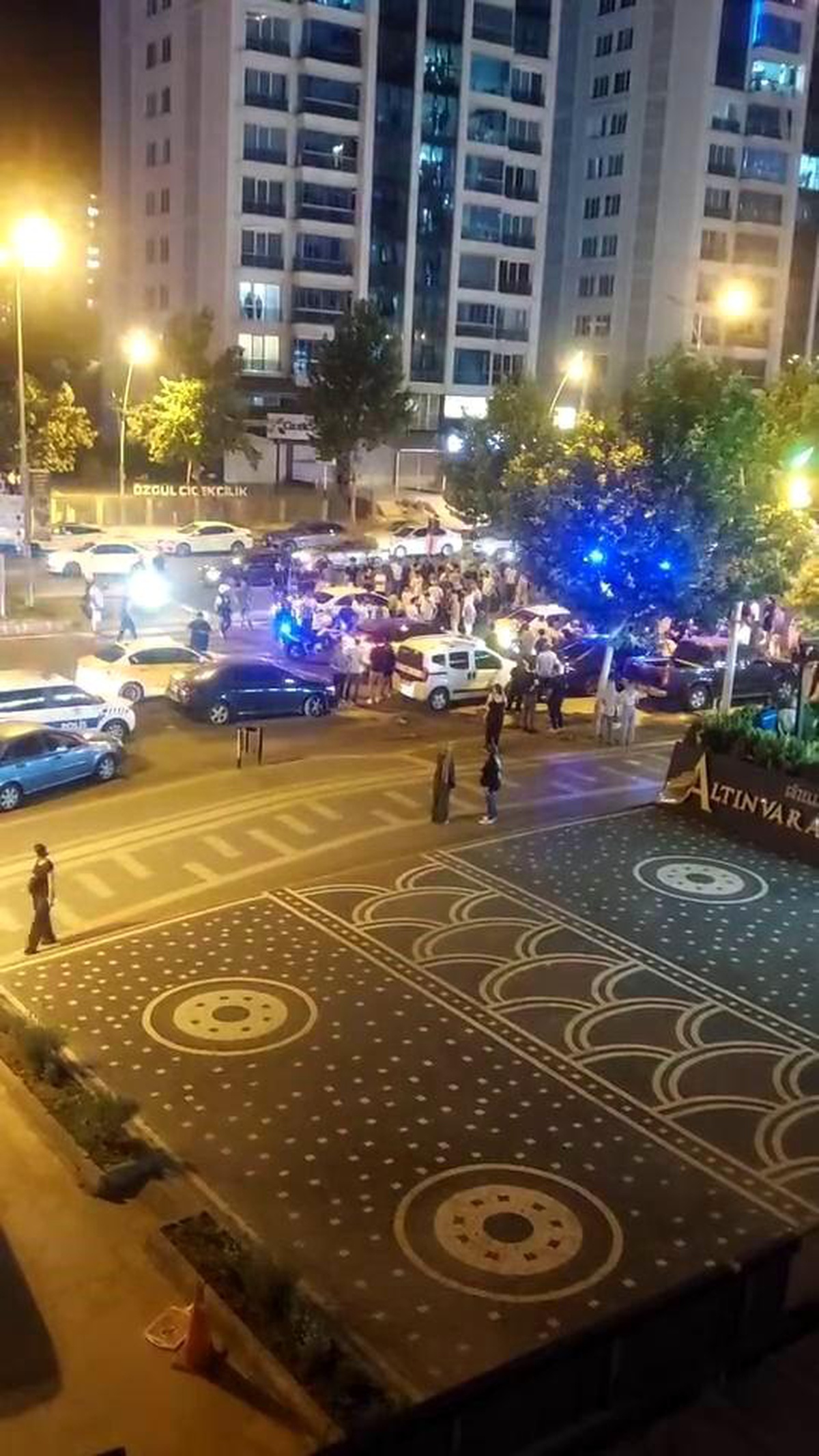 Diyarbakır\'da Yayaya Araç Çarptı
