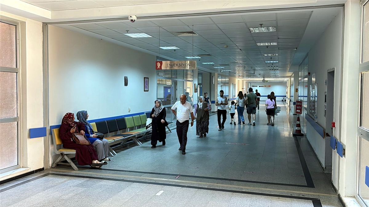 Çorlu\'da tavuklu pilav zehirlenmesi: 25 kişi hastanede