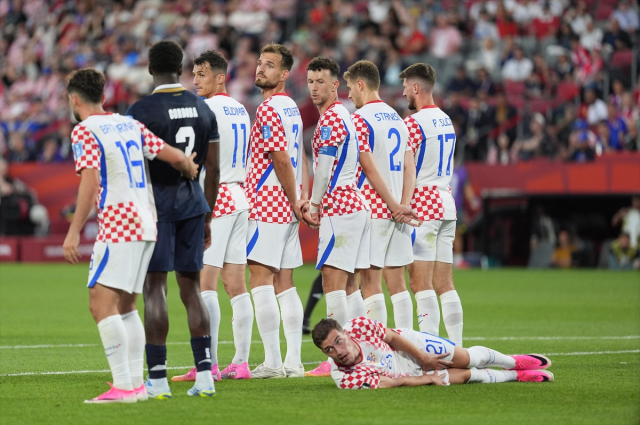 İşte Dünya Kupası bu! Tek golle 3 puanı aldılar, rakiplerini elediler