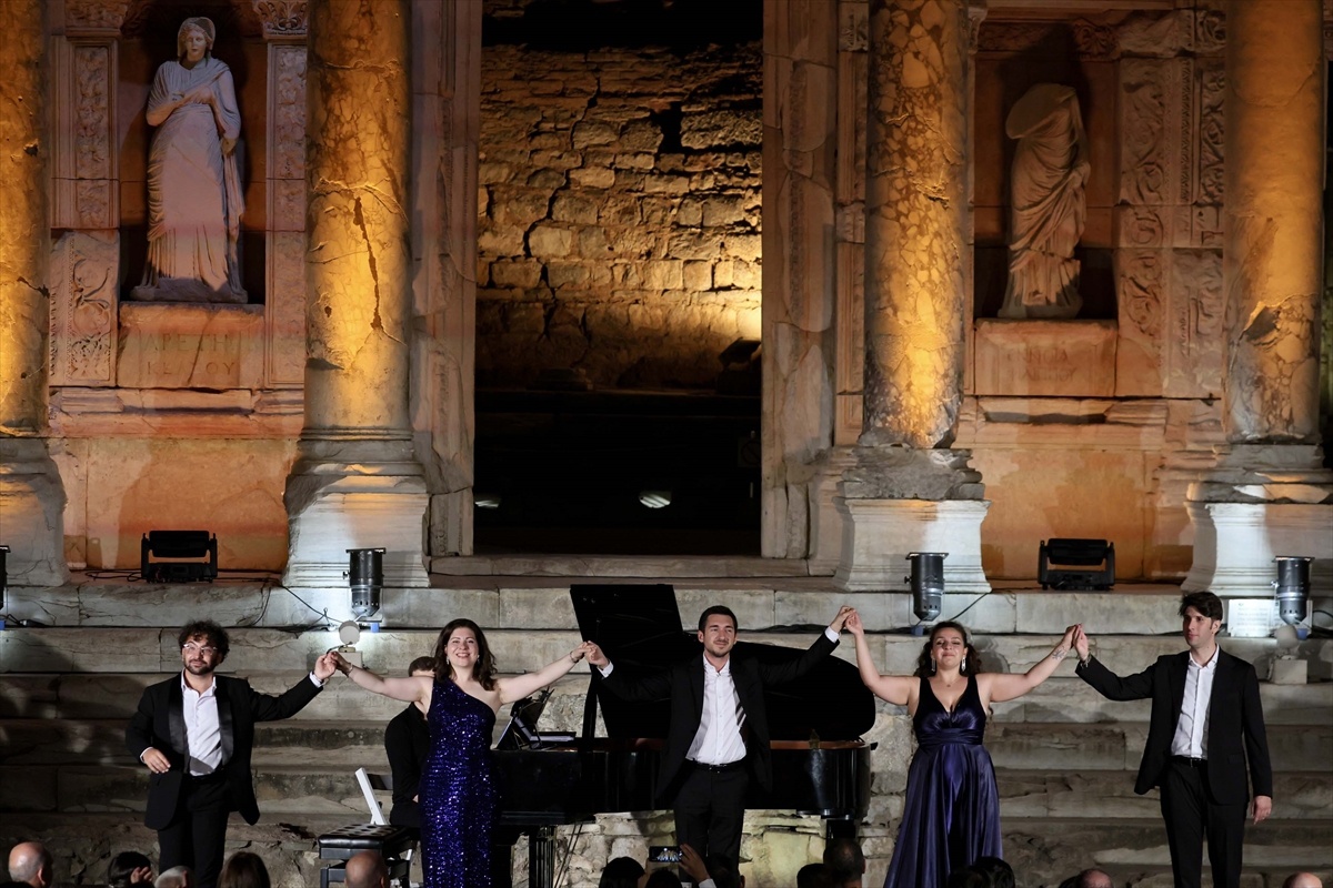 İzmir Festivali\'nde İtalyan Tınıları