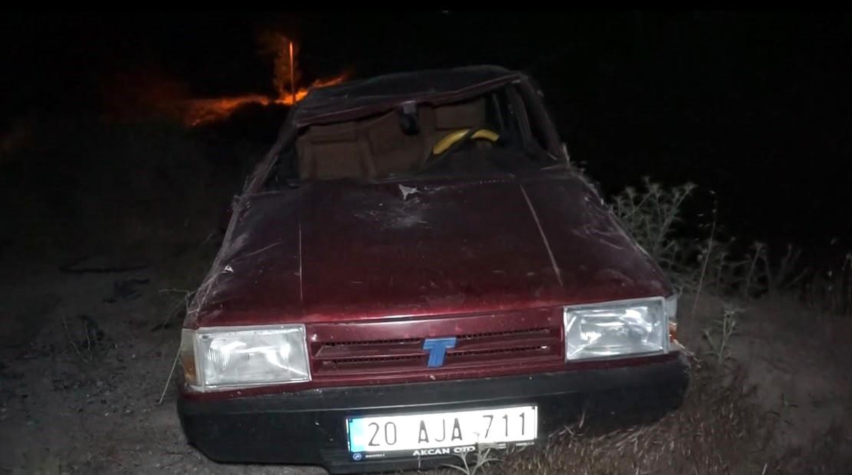 Burdur\'da Kaza: Otomobil Dereye Düştü, 2 Yaralı