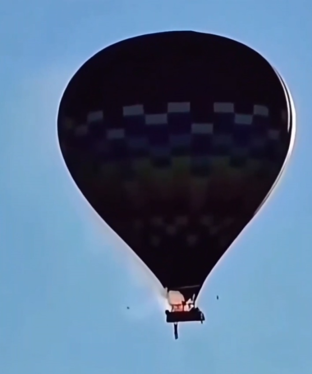 Korkunç facia! Sıcak hava balonu alev aldı, 8 kişi hayatını kaybetti
