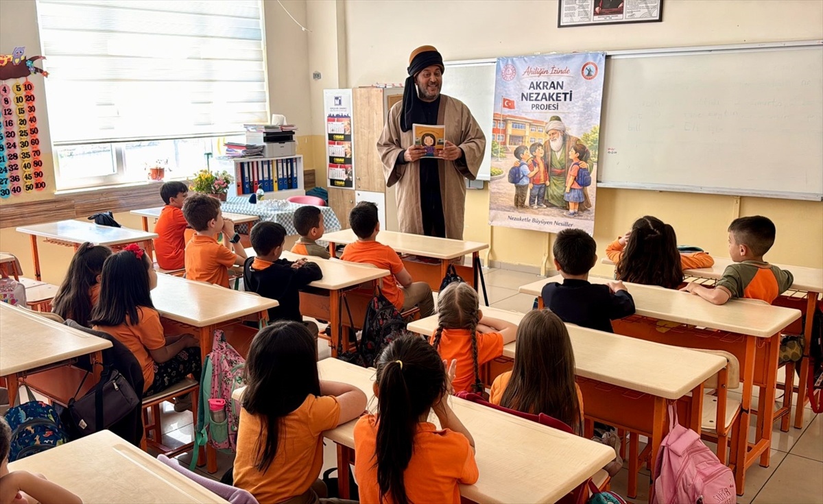 Akran Nezaketi Projesi Kırşehir\'de