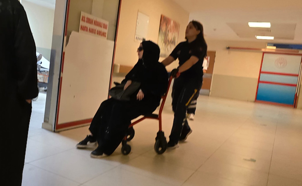 İnegöl\'de Kaza: İki Kardeş Yaralandı