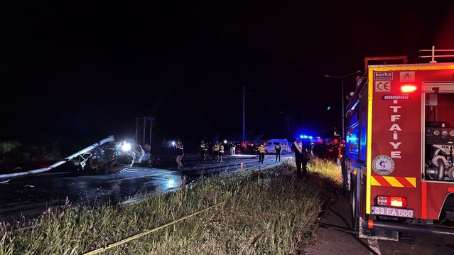 Rize’de Feci Trafik Kazası: 3 Ölü, 5 Yaralı