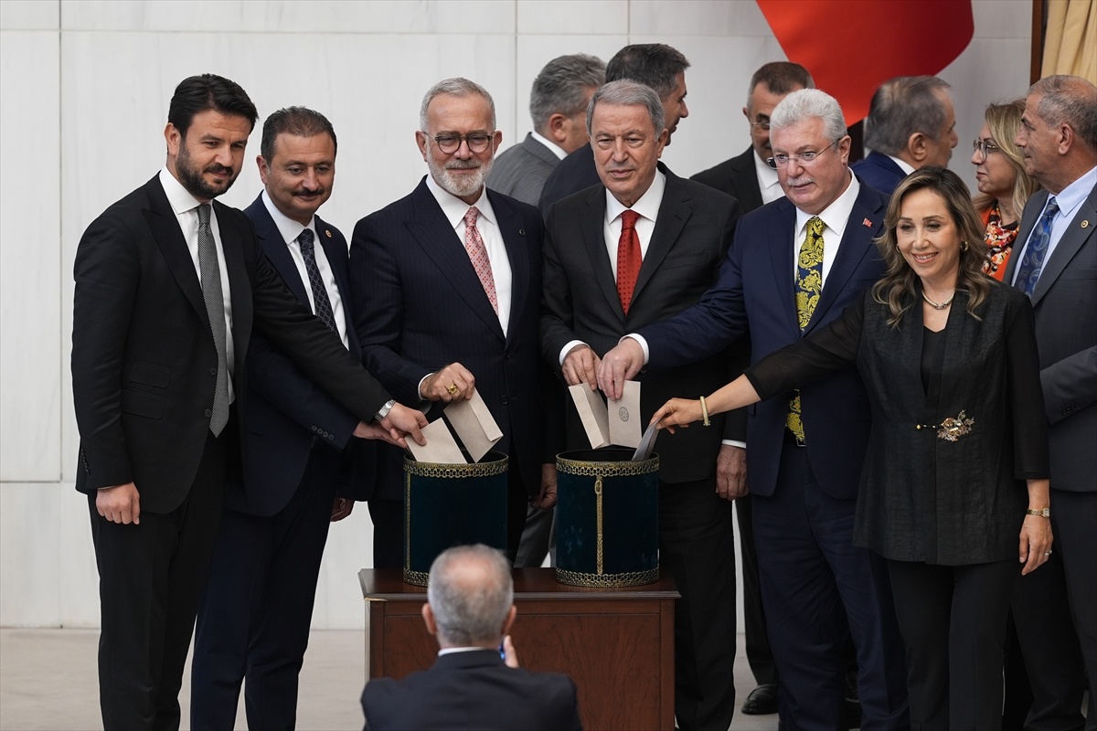 Metin Yener Yeniden Sayıştay Başkanı