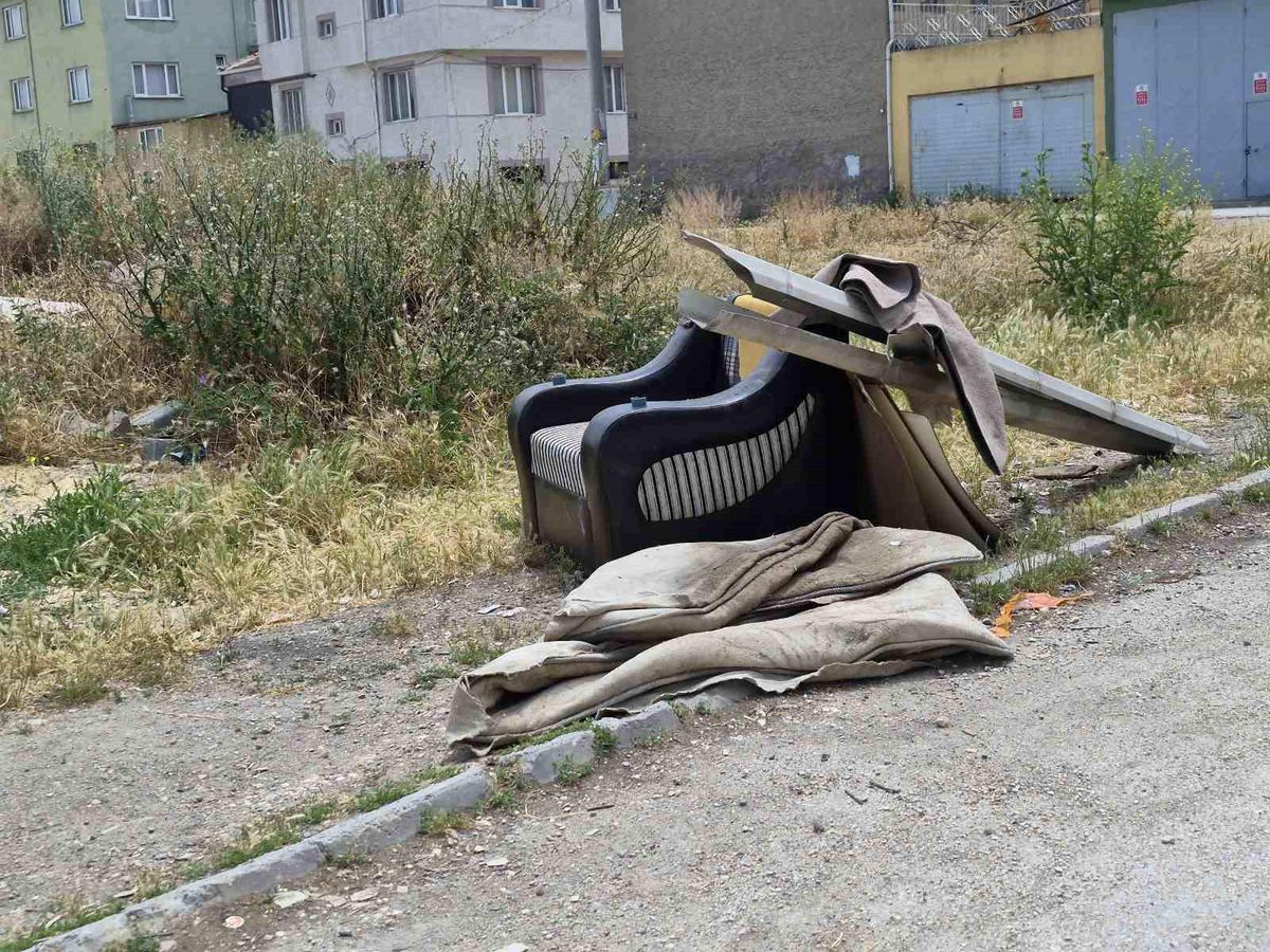 Eskişehir\'de Görüntü Kirliliği
