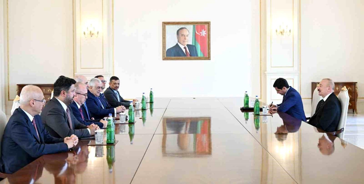 Kurtulmuş, Aliyev ile Bakü\'de görüştü