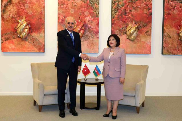 Kurtulmuş, Bakü’de Gafarova ile Görüştü